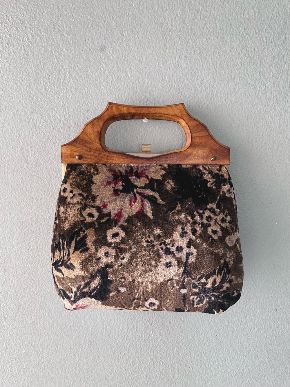 Craig Scot | Vintage 70s 80s Italian Velvety Floral Wooden Handbag